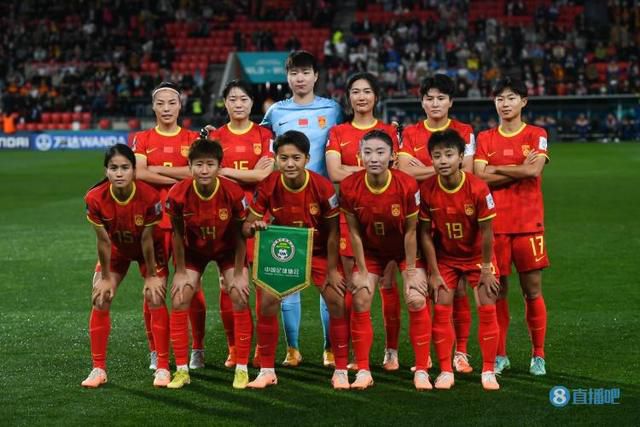 国产精品久久久久精品三级