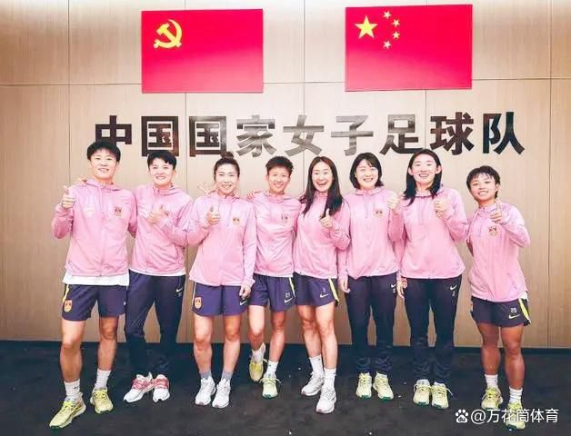 丝袜老师用丝袜帮我弄出来